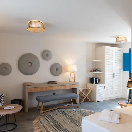 Sifnos House - And Hotel Kamarai
