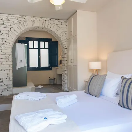 Sifnos House - And 3* Kamares (Sifnos)
