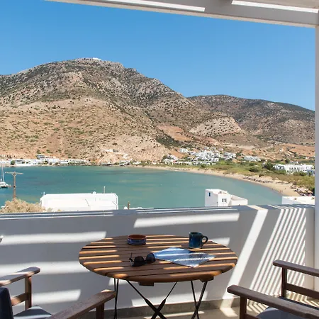 호텔 Sifnos House - And