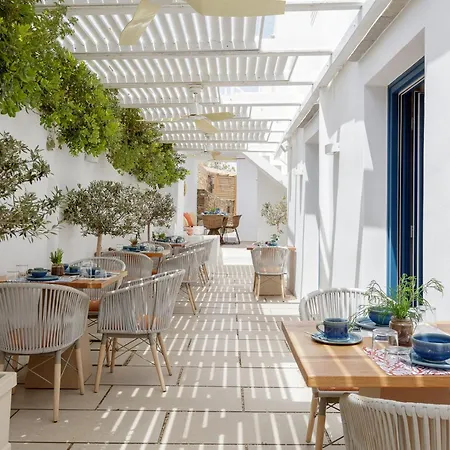 Hotell Sifnos House - And 3*