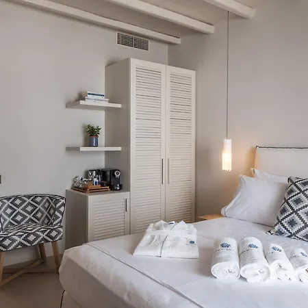 Hotel Sifnos House - And